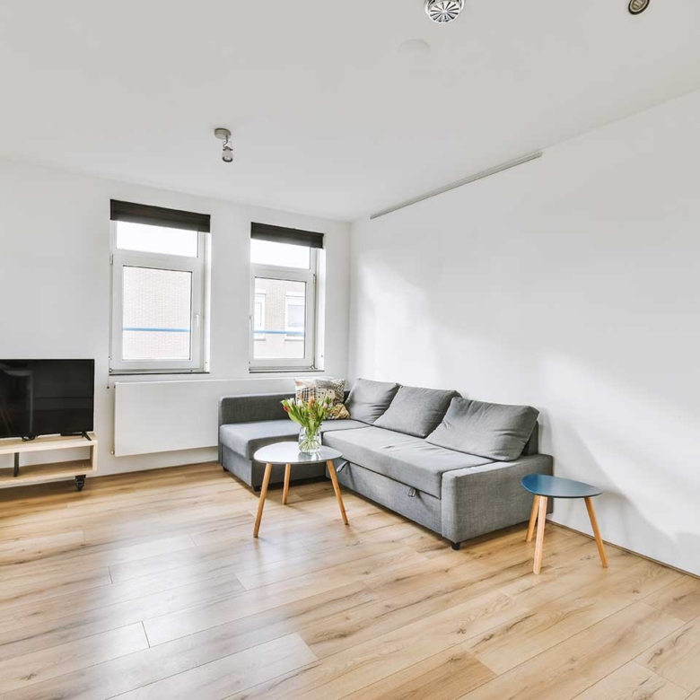 Spacious apartment with parking