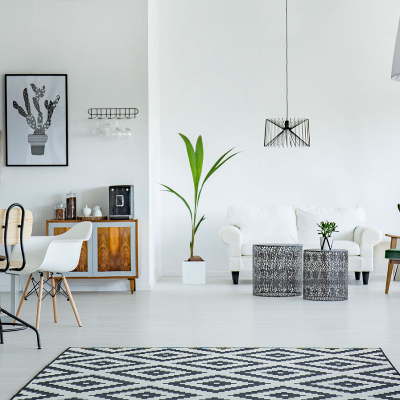 Central apartment with elevator